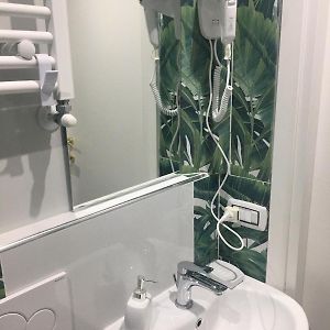 Uitgebreide Kamer met een King Size Bed